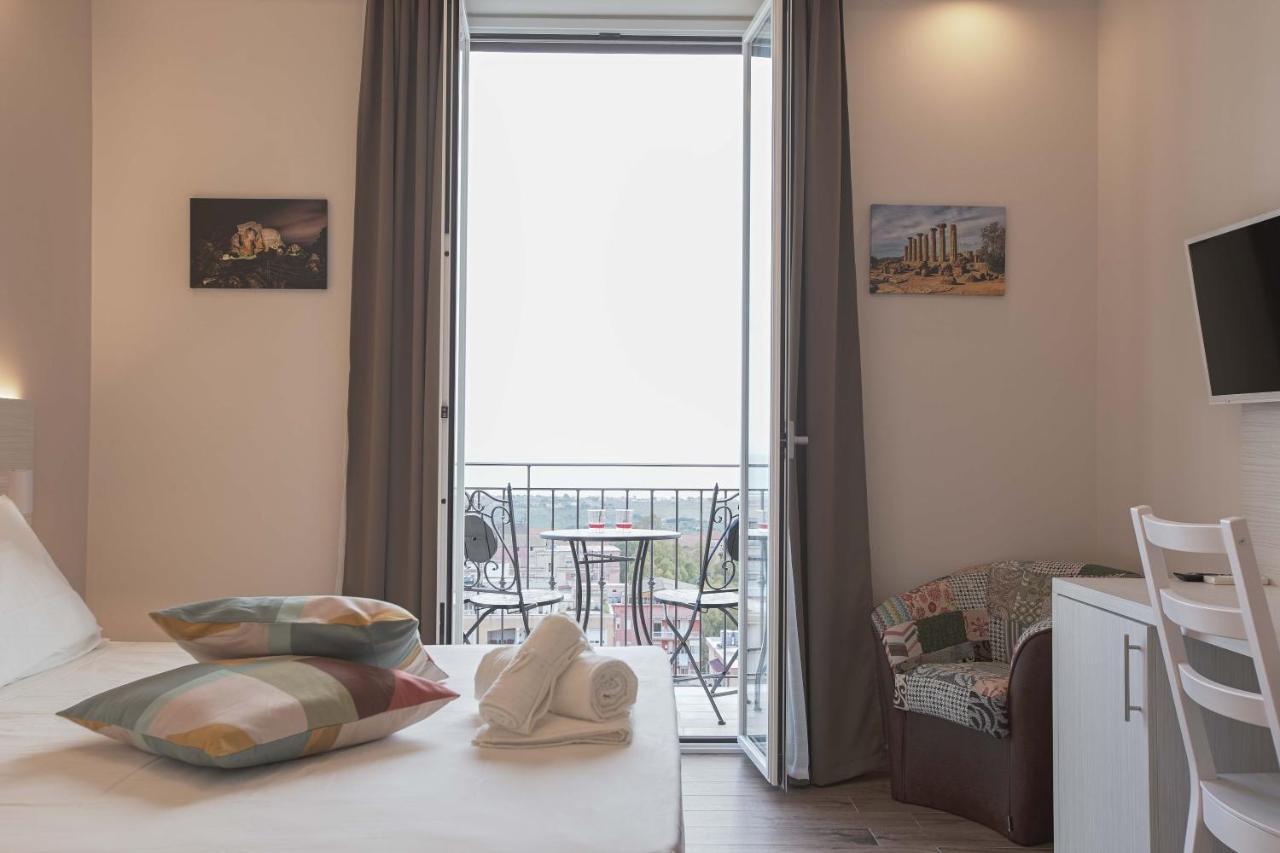 Esseneto Rooms 阿格里真托 外观 照片